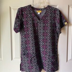 Geometric Patterned Scrub Top
